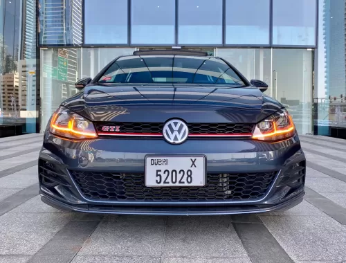 VW Golf GTI 